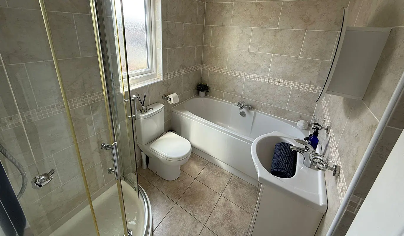 Main Bathroom